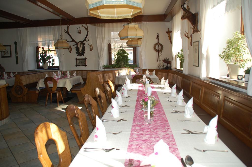 Gasthof Ruescher Hotel Donnersbach ภายนอก รูปภาพ